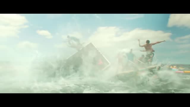 THE MEGALODON SHARK ATTACK AT THE BEACH