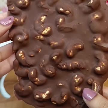 Roasted cashew chocolate bar🍫😍