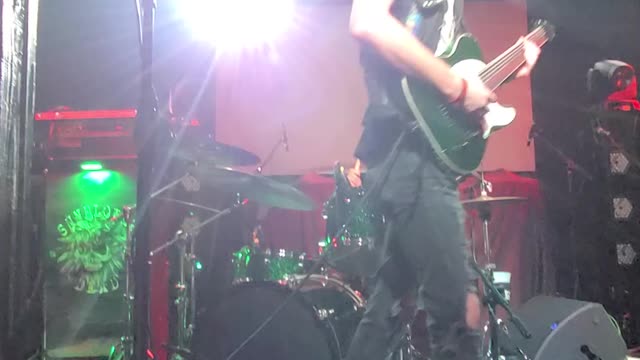 Skipping Stone "Wither"