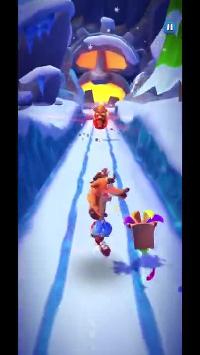 Py-Ro Mask Battle Run Gameplay On Bear It - Crash Bandicoot: On The Run!