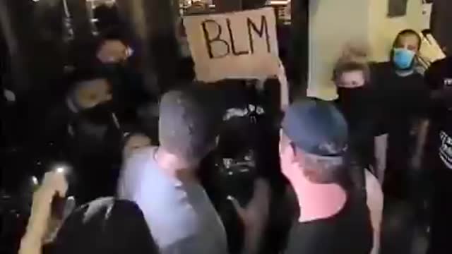BLM & Antifa Riots 2020 - 2020-08-09-17-51-51-Austin-yesterday.mp4