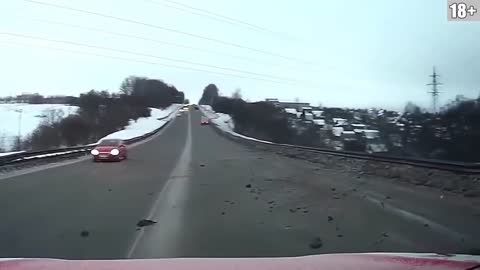 Bad Driving/Snow Crash Fails Compilation #55