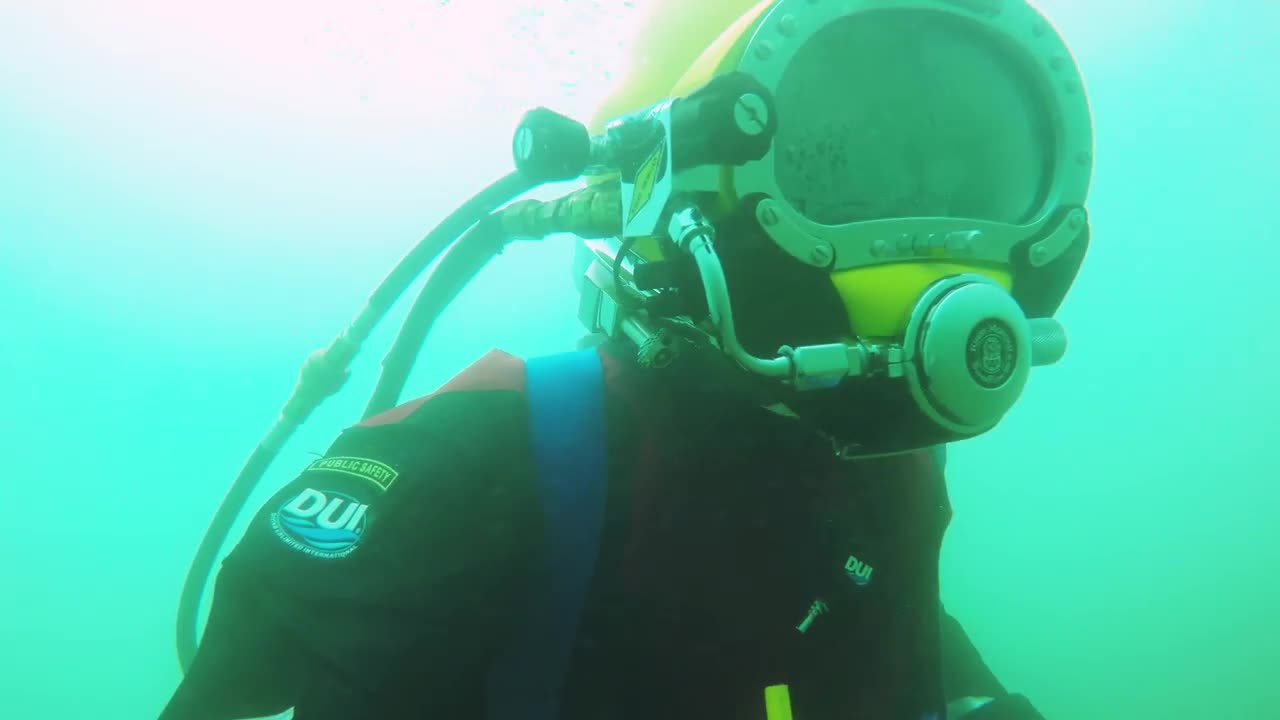 Superlite 27 dive at Pearl Lake