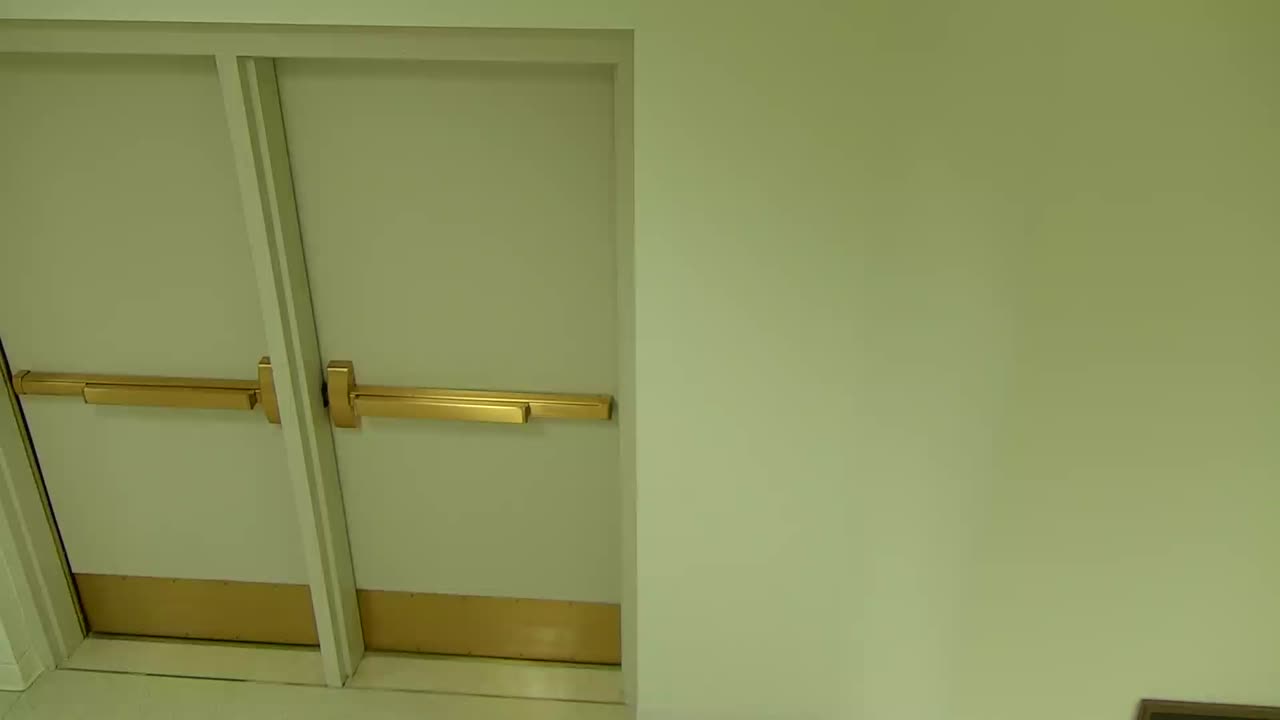 7083CVCLLSVC213_2021-01-06_20h20min01s347ms.mp4