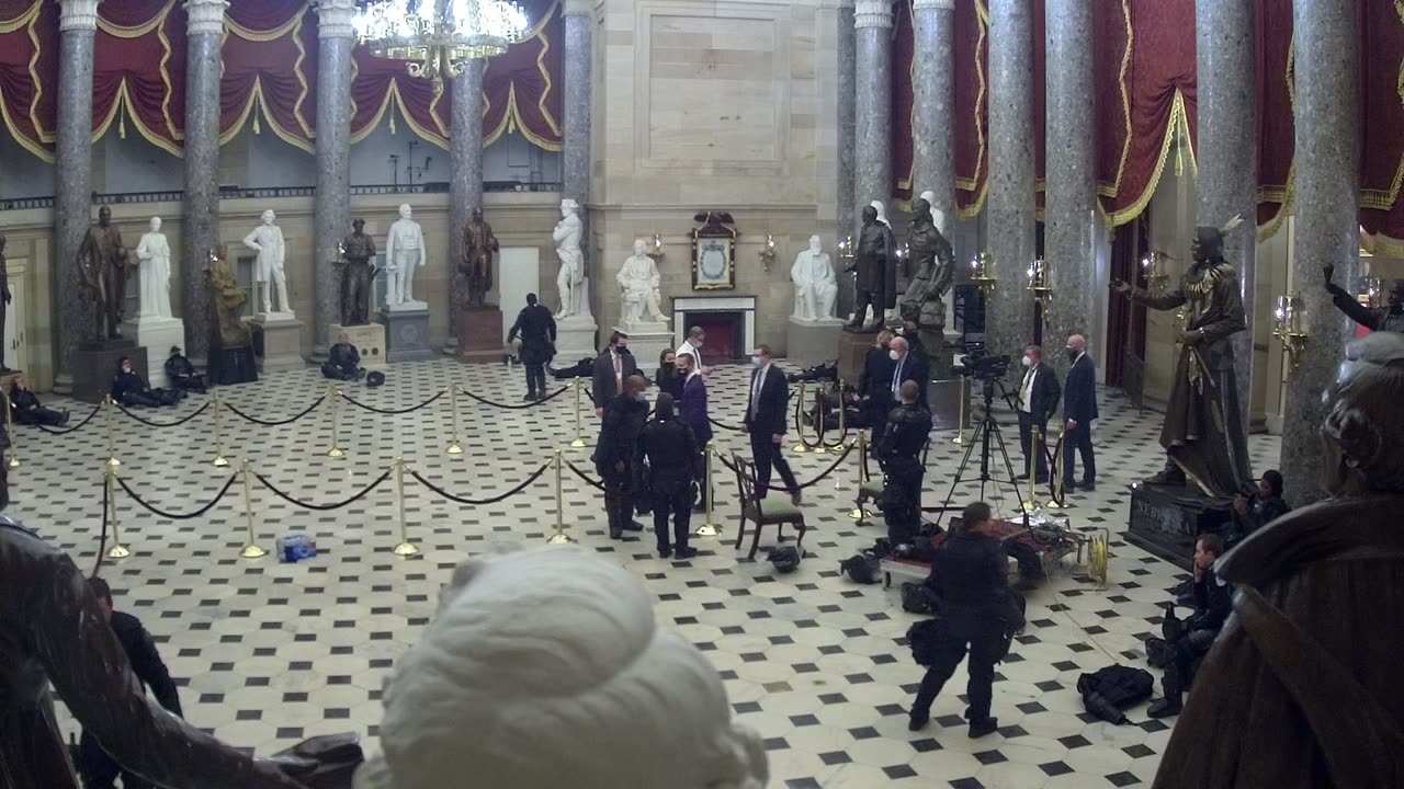 0964USCH02StatuaryHallWest_2021-01-06_18h13min03s710ms.mp4
