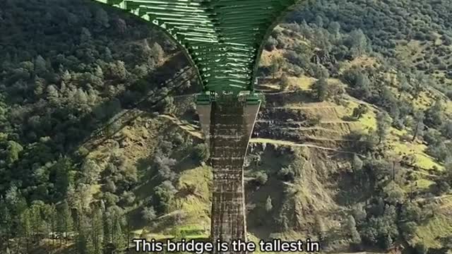 This bridge is the tallest inCaliforniarand is one of the