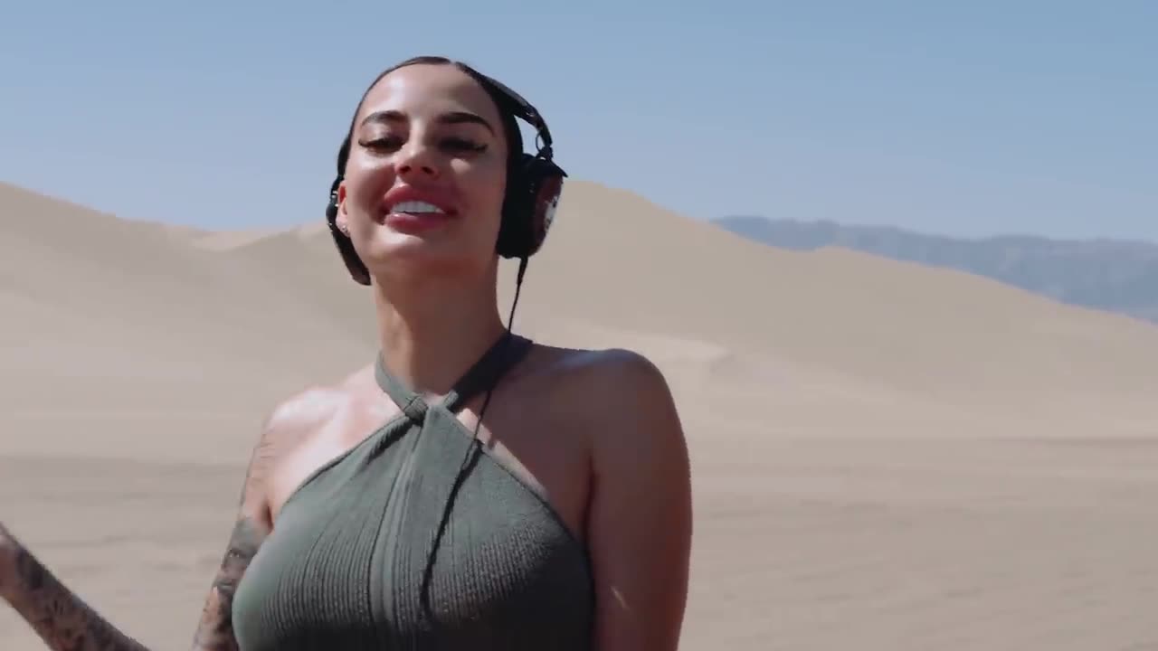 DeepMe - @ Imperial Sand Dunes, California / Melodic Techno & Progressive House 4k Dj Mix 2024