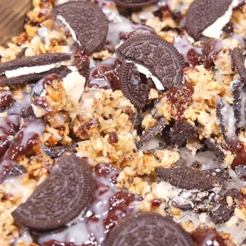 Oreo Rice Krispies Sqaures