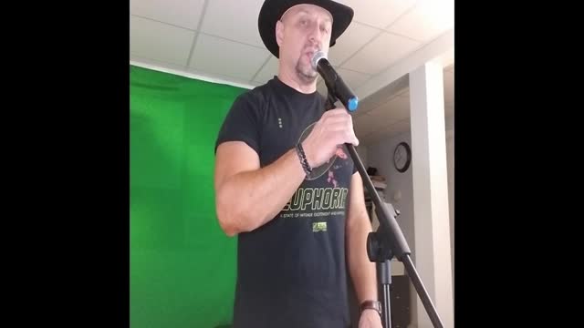 Folsom Prison Blues Karaoke! Fair use!