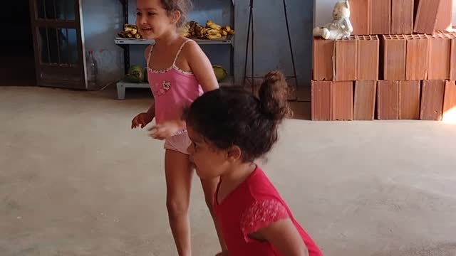 My daughter and my Nice até ready