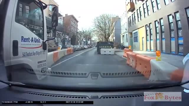 Top Dash cam crash compilation - Bad Drivers