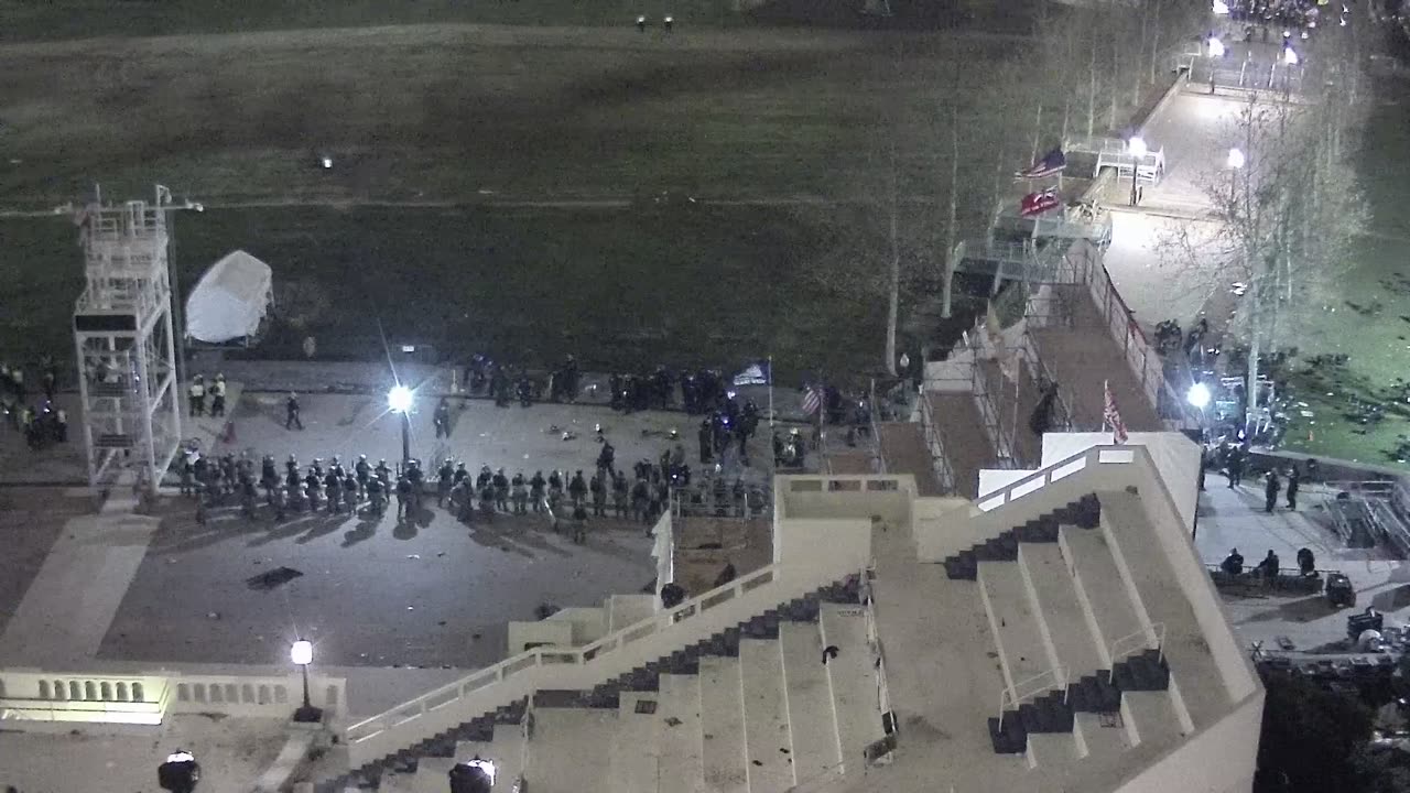 0945USCSRFWestRoof_2021-01-06_17h56min39s927ms.mp4