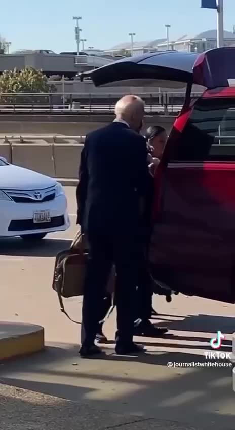 Let's go Brandon using UBER ? LOL !