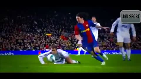 lionel Messi Humiliating Sergio Ramos