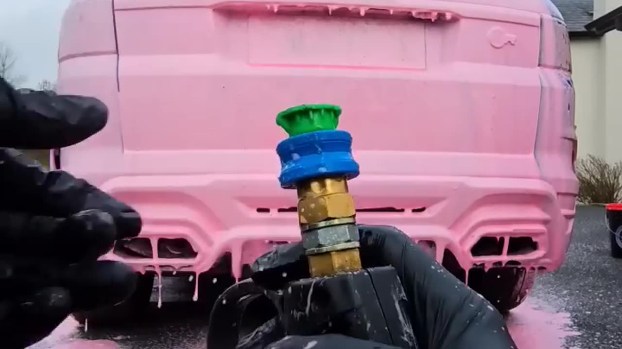 Satisfying car Wash