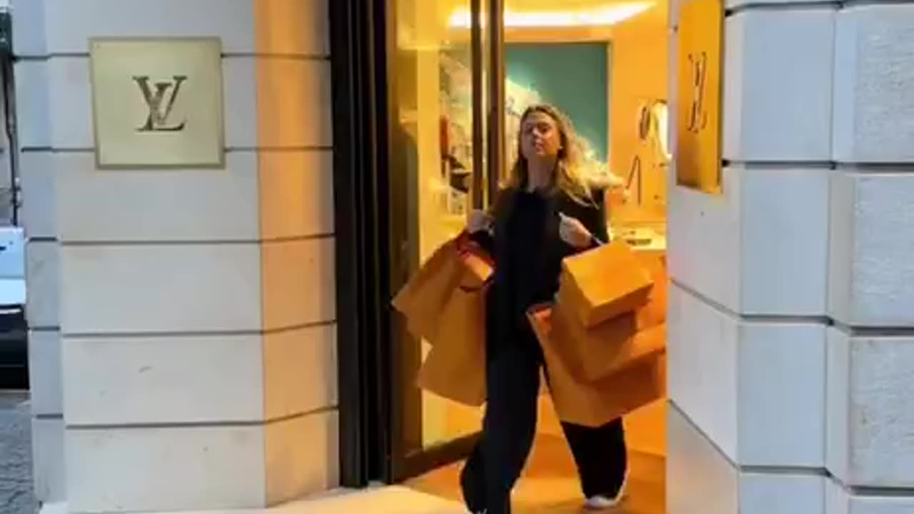 Don't Go Shopping With Her! #funnyshorts