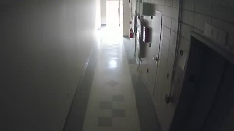 8801VZN01Elevator_2021-01-06_01h40min00s103ms.mp4