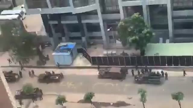 Guinea: a Coup is Underway - 01