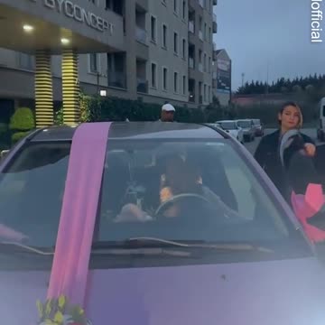 TikTok influencer who went viral for solo wedding tragically died