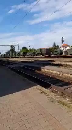 Nádaží v Malackách a zbraně na Ukrajinu