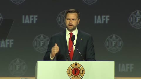 JD Vance Booed At Fire Fighters Union In Boston