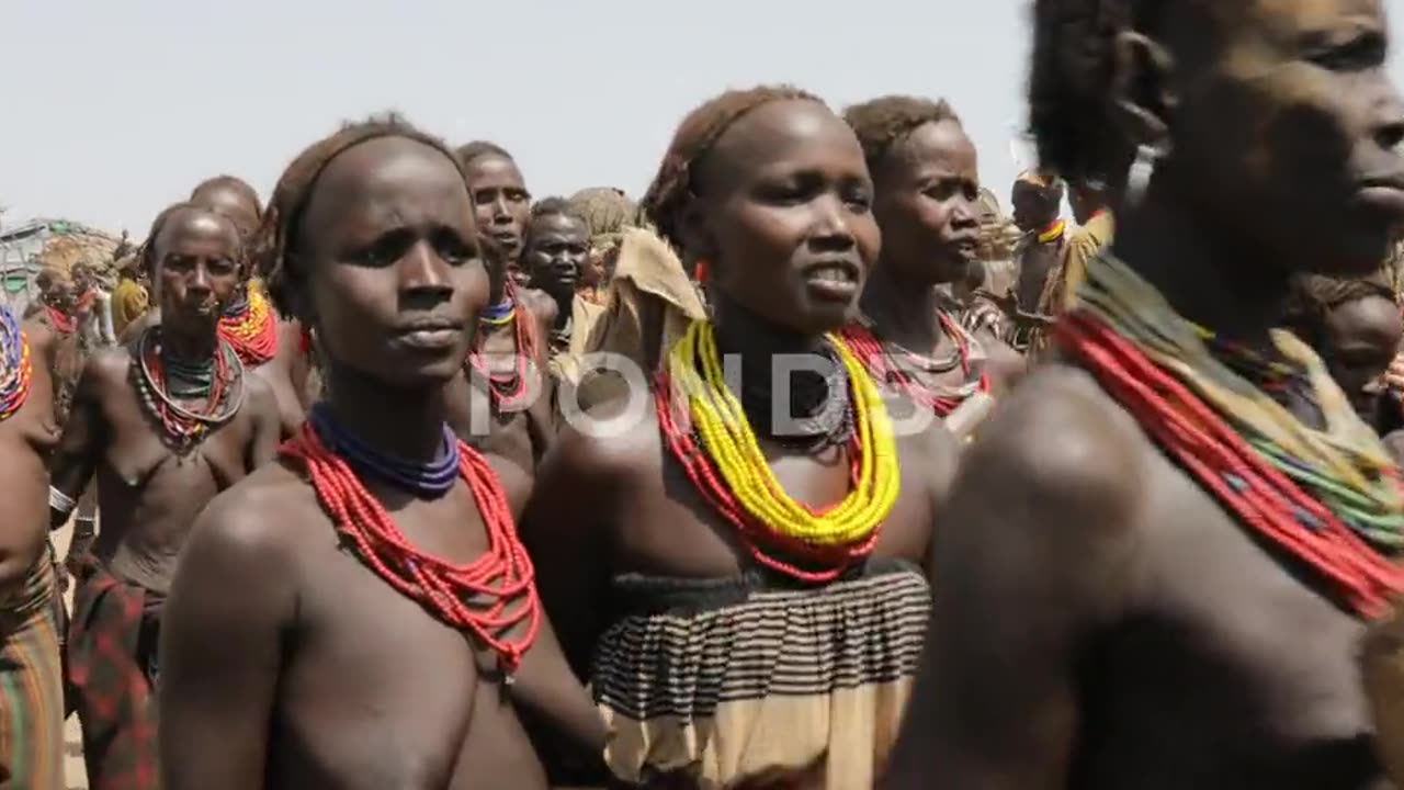 african women dancing 2