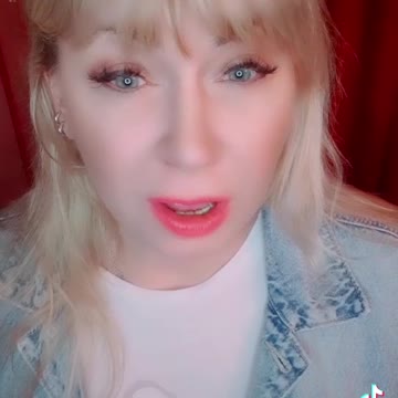 Ρίτα για διαδήλωση