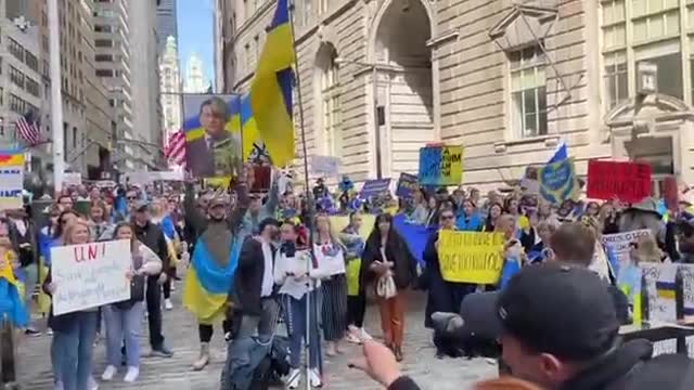 Украина на митинг