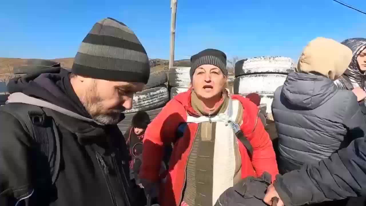 Ukranians shot civilians.