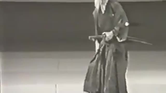 Sugino Sensei 10th Dan Master of Katori Shinto Ryu (unique video)