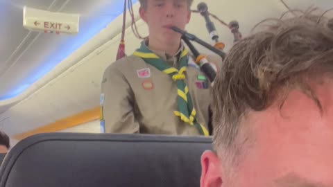 Mid-flight Bagpipe Performance Annoys Passenger