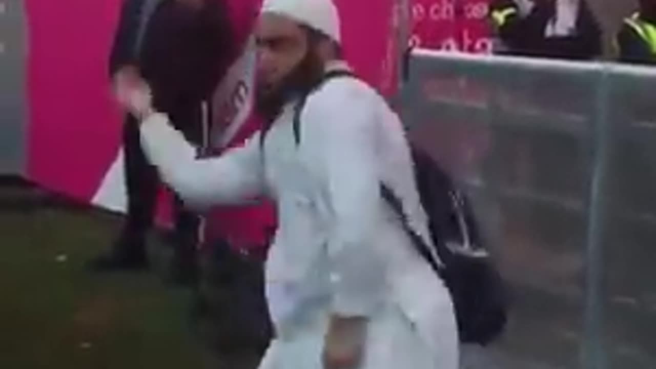 baba dancer