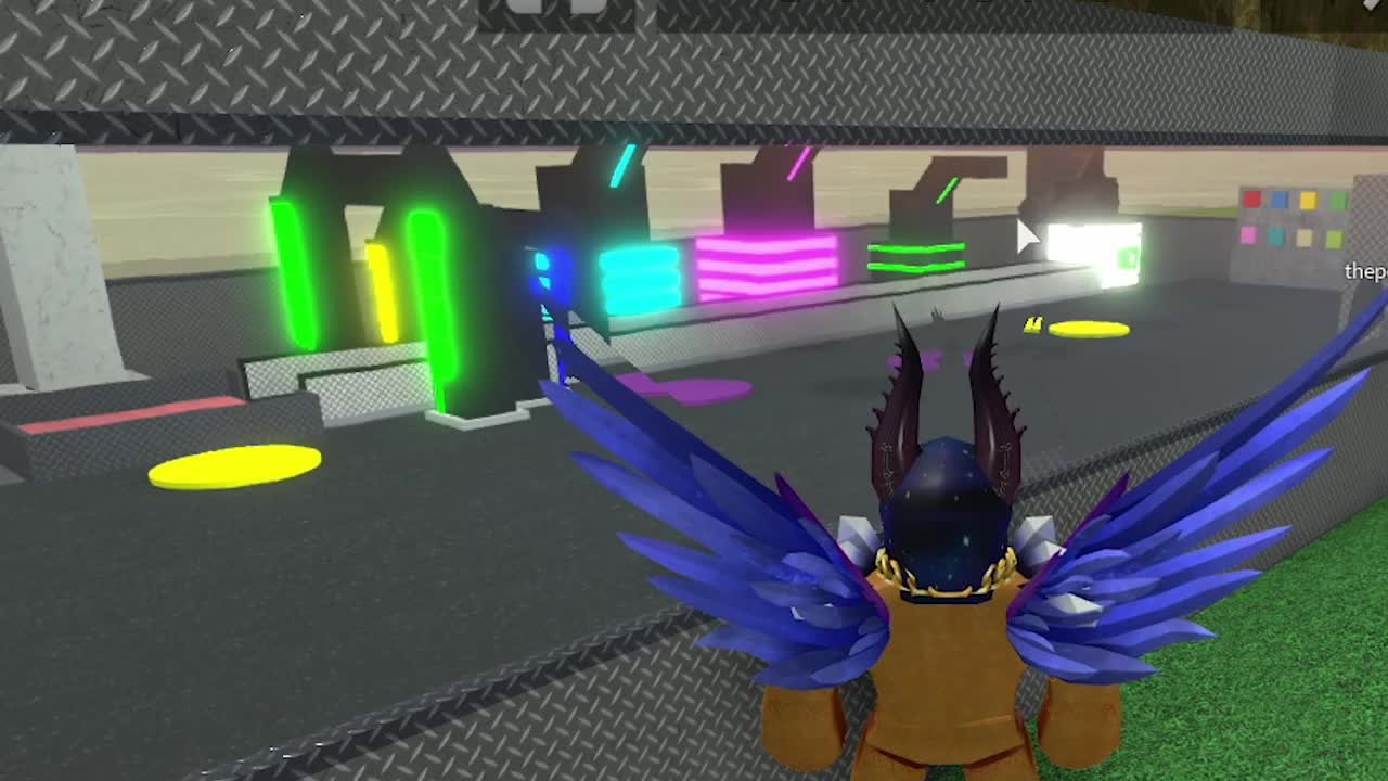 Wow its Flexing My $ 130,000 Roblox account
