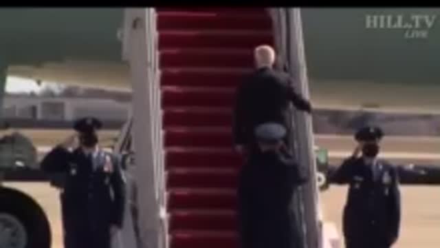 Leader of the free world 🤦🏼♀️