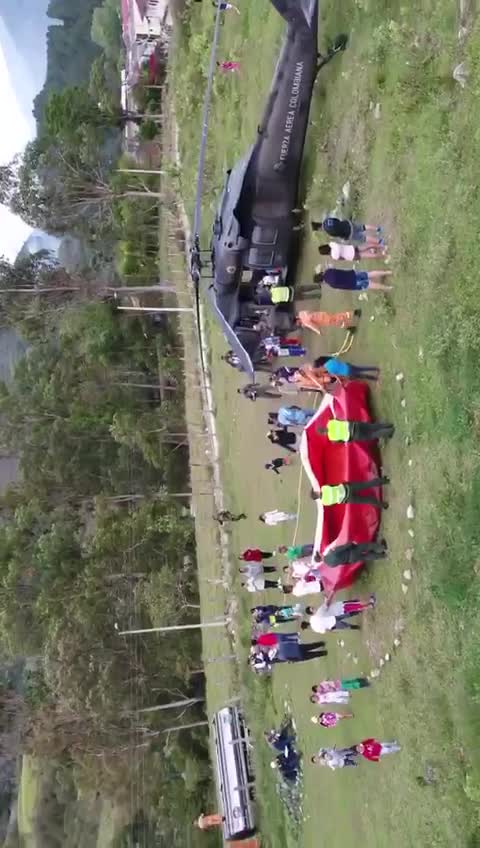 Este es el helicóptero con el que se sofocarán los incendios en Charta