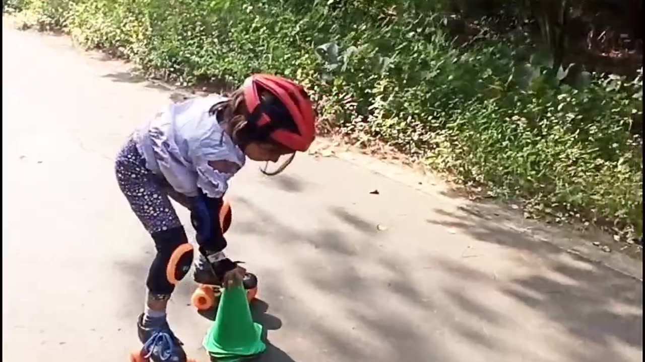 Skating practice with cones | Skating | Skating Girl | #rumble #rumble studio #Harshalidhankhola