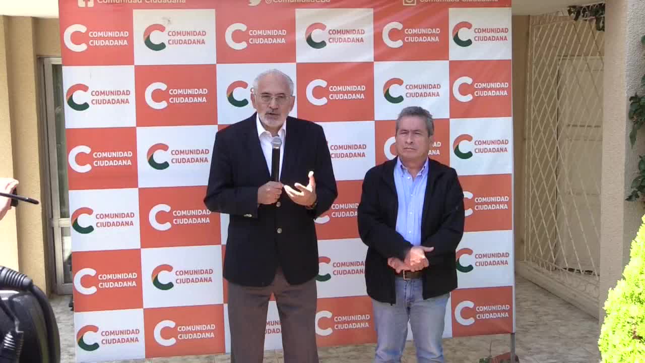 Mesa reconoce el triunfo de Arce y el MAS espera al conteo oficial para celebrar la victoria