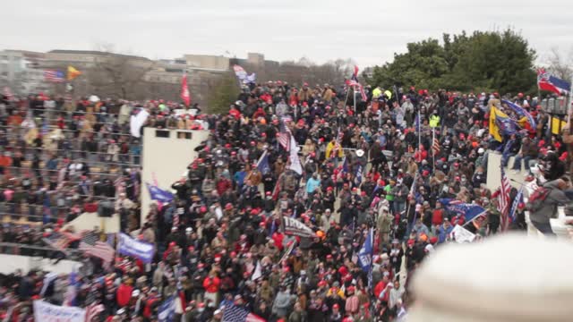 Live raw video taken at the capitol building on 1/6/2021