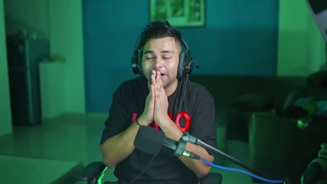 Varun Dhawan got roasted live
