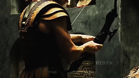 Theseus-Finds-The-Epirus-Bow-Henry-Cavil