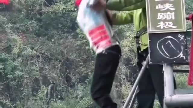 Bungee jumpers 1