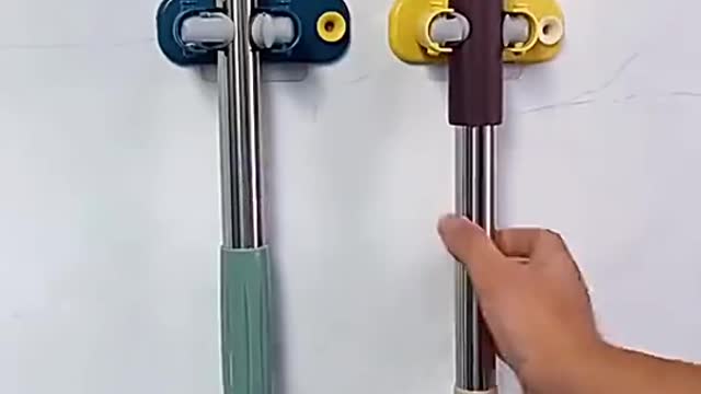 Smart holder