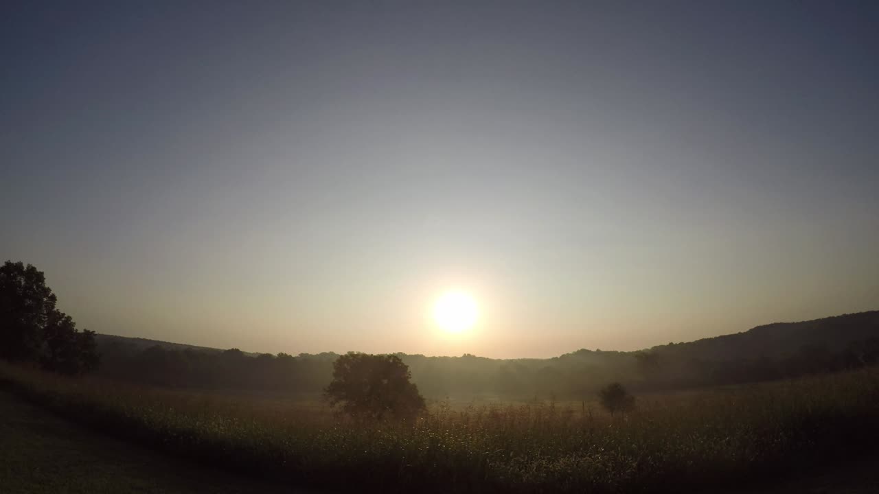 Sun ☀ Rise 8 20 23 72f/22c