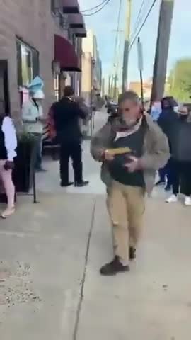 Trump supporter denied entry to vote. 2020 presidential election.