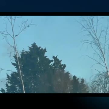 Triangular UFO - UAP Sighting Over Swindon, England UK