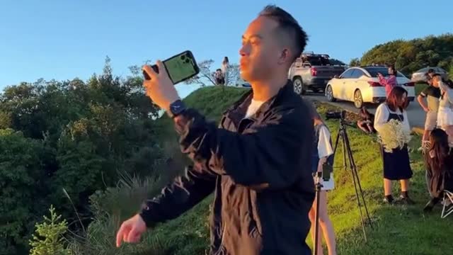 That's the right way to open a photo with a sunrise