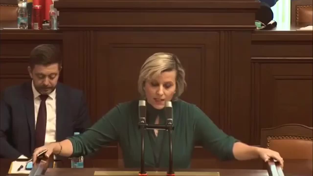 Pani pekarpvá vy jste problém tetzo sněmovny