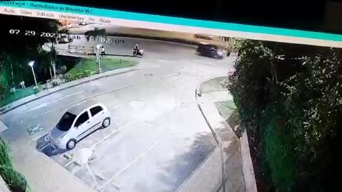 Motociclista arrolló a un peatón en Piedecuesta y luego se dio a la fuga
