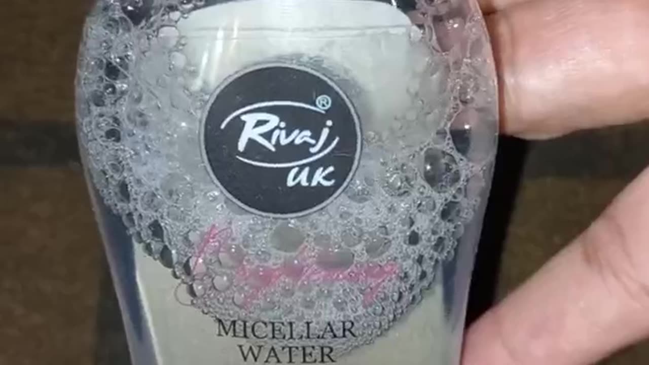 Affordable makeup remover by rivaj UK..