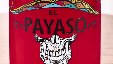 Is this the coolest glass you’ve ever seen or what? #ElPayaso #UniqueGlass